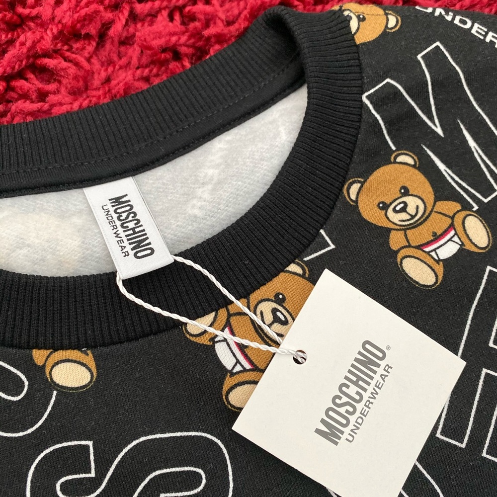 💯Auth MOSCHINO Allover Underbear Cotton Sweater
